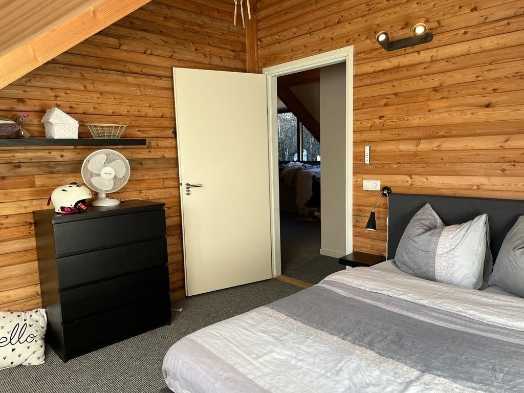 Chalet Presseggersee fünf komfortable Schlafzimmer mit Doppel-Boxspringbetten