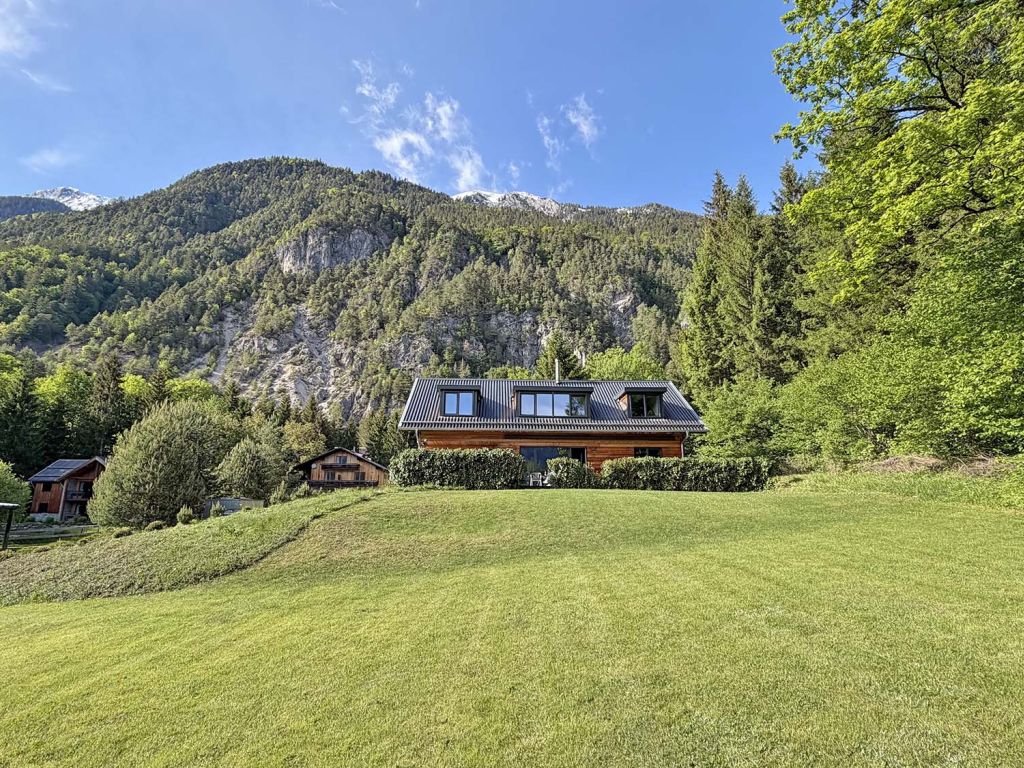 Chalet Presseggersee freistehend auf 2.000 m² Grundstück mit viel Privatsphäre