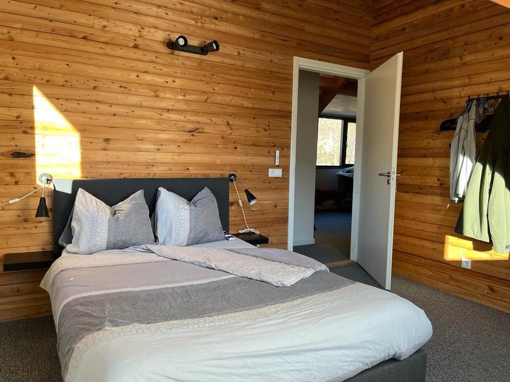 Chalet Presseggersee fünf komfortable Schlafzimmer mit Doppel-Boxspringbetten
